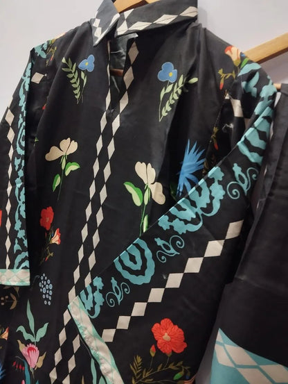 Black digital printed Pakistani kurta set for women in Swiss lawn fabric with embroidered shirt and matching trouser.
