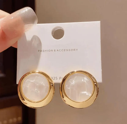 Elegant Korean white marble circle earrings with a gold-tone alloy frame, perfect for weddings, office wear, and festive occasions in Pakistan.
